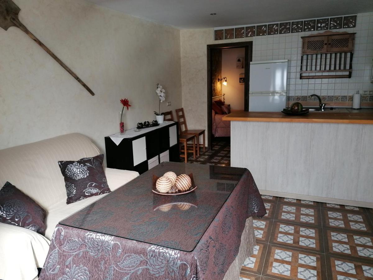 La Casa De Abajo Guest House Setenil De Las Bodegas Bagian luar foto